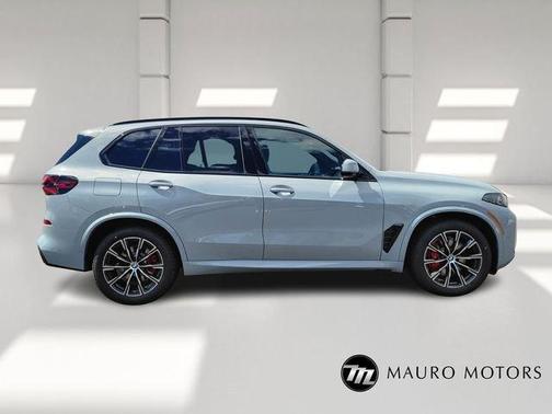 Gray 2026 BMW X5 xDrive40i