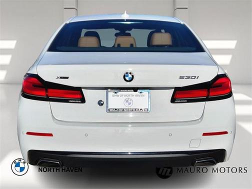 2022 BMW 530 i xDrive