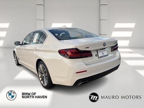 2022 BMW 530 i xDrive