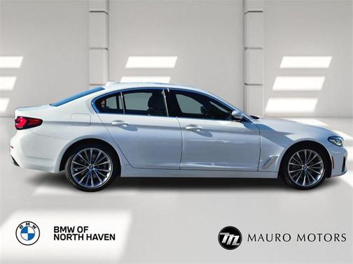 2022 BMW 530 i xDrive