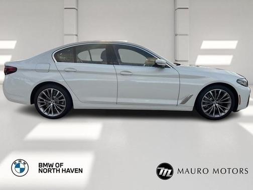 2022 BMW 530 i xDrive