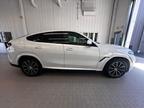 White 2024 BMW X6 xDrive40i