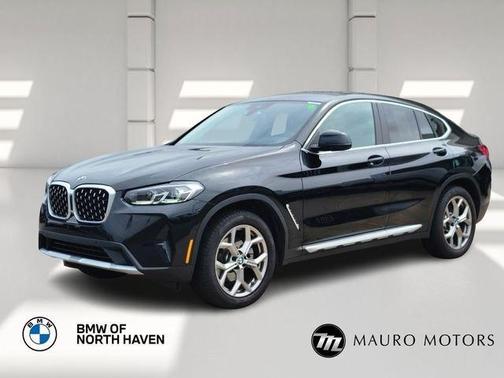 Black 2025 BMW X4 xDrive30i
