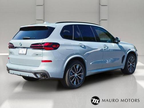 Gray 2026 BMW X5 xDrive40i