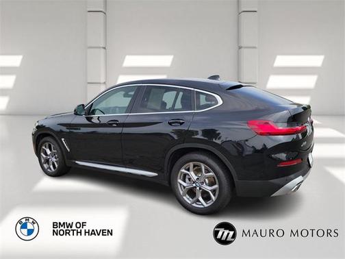 2024 BMW X4 xDrive30i