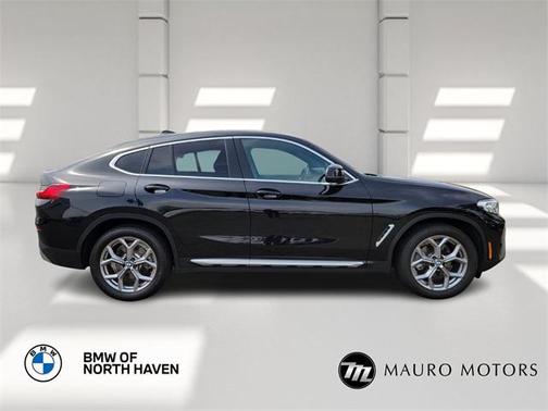 2024 BMW X4 xDrive30i