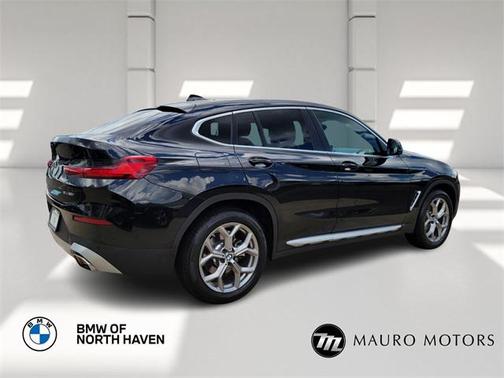 2024 BMW X4 xDrive30i