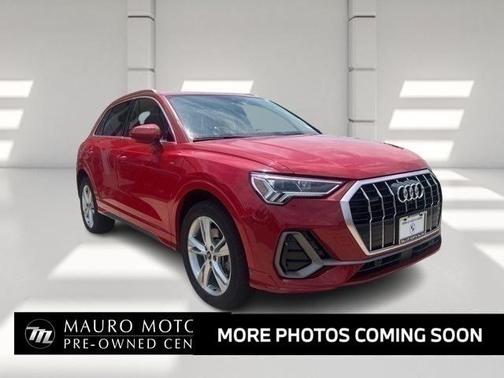 2022 Audi Q3 45 S line Premium Plus
