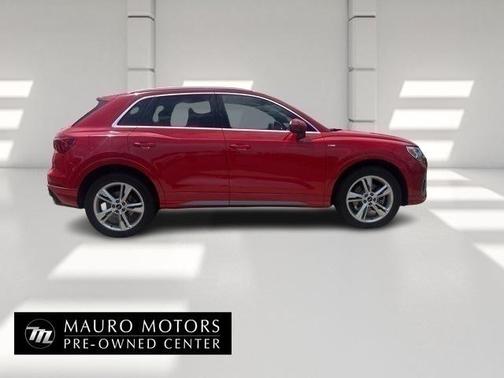 2022 Audi Q3 45 S line Premium Plus