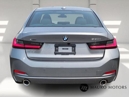 2025 BMW 330 i xDrive