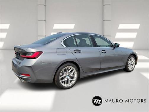 2025 BMW 330 i xDrive
