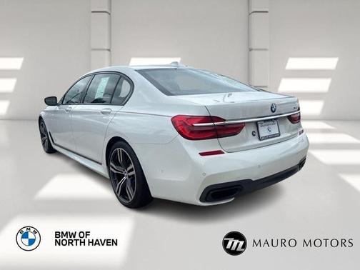 2017 BMW 750 I