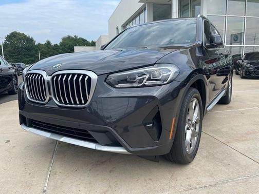 Gray 2024 BMW X3 xDrive30i