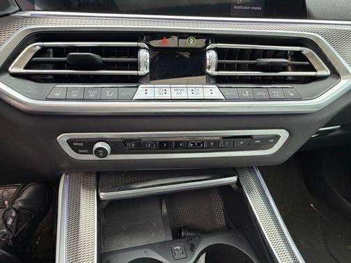 White 2023 BMW X5 PHEV xDrive45e