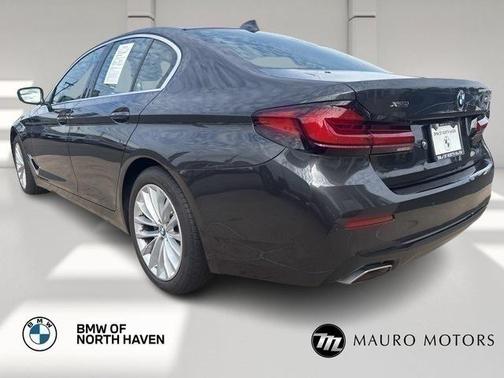 2022 BMW 530 i xDrive