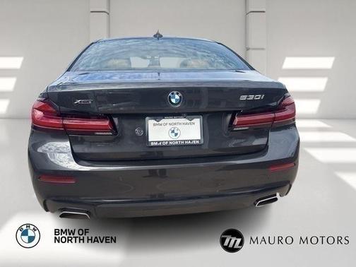 2022 BMW 530 i xDrive