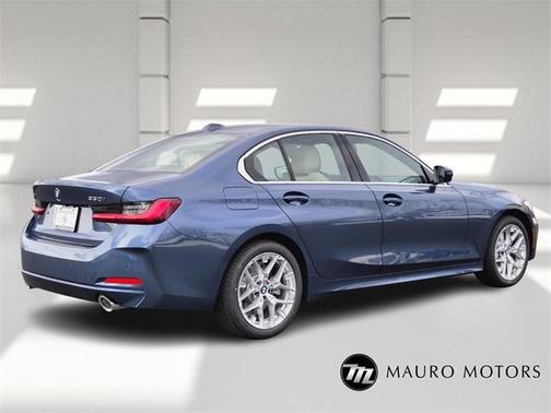 2026 BMW 330 i xDrive