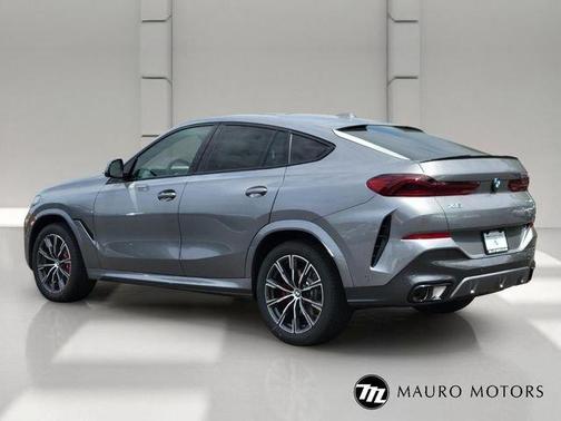 Gray 2027 BMW X6 xDrive40i
