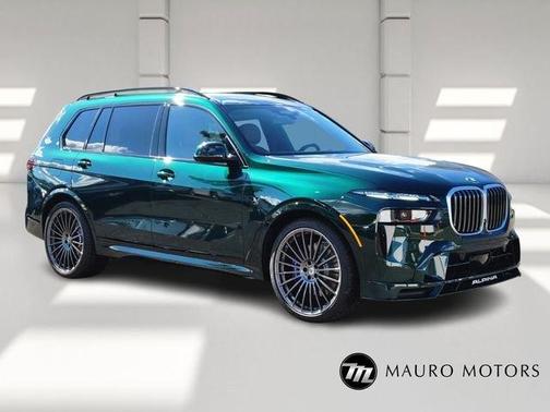 Green 2026 BMW ALPINA XB7 Base