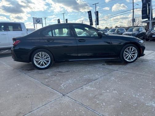 2023 BMW 330 xDrive