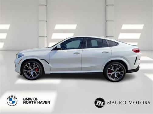 2022 BMW X6 M50i