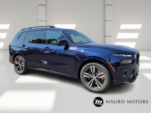 2026 BMW X7 M60i