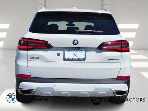 White 2022 BMW X5 xDrive40i