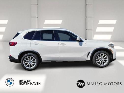 White 2022 BMW X5 xDrive40i