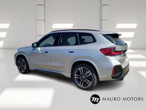 2025 BMW X1 M35i