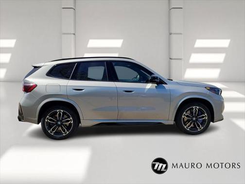 2025 BMW X1 M35i