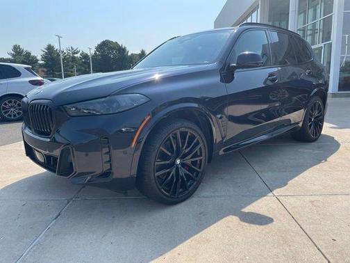 Black 2025 BMW X5 xDrive40i