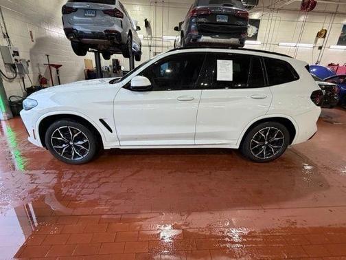 White 2024 BMW X3 xDrive30i