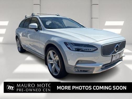 2018 Volvo V90 Cross Country T6 Volvo Ocean Race