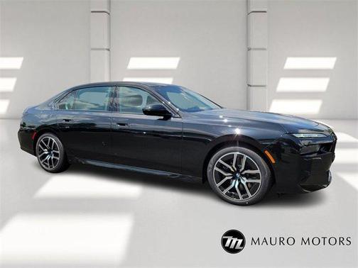 2025 BMW 760 i xDrive