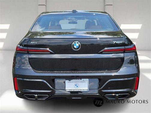 2025 BMW 760 i xDrive