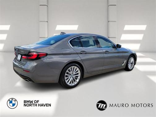 2022 BMW 530 i xDrive