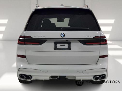 2025 BMW X7 ALPINA XB7