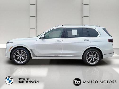 White 2024 BMW X7 xDrive40i