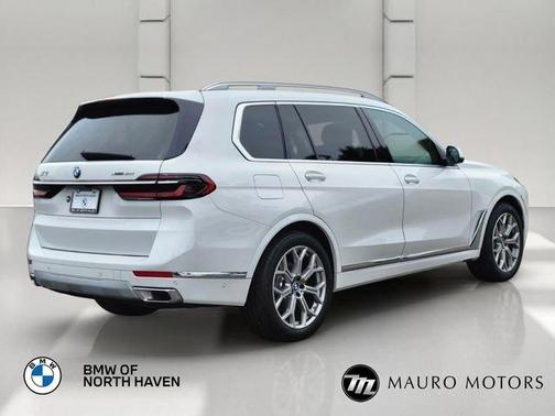 White 2024 BMW X7 xDrive40i
