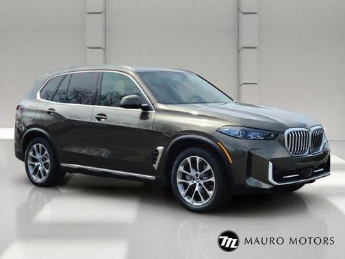 Green 2026 BMW X5 PHEV xDrive50e