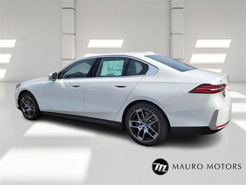 2024 BMW i5 eDrive40