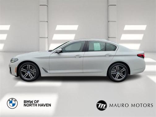 2022 BMW 530 i xDrive