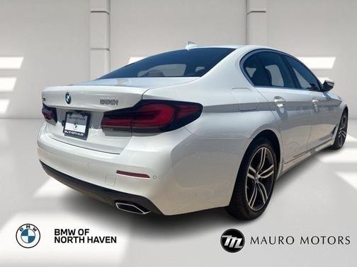 2022 BMW 530 i xDrive