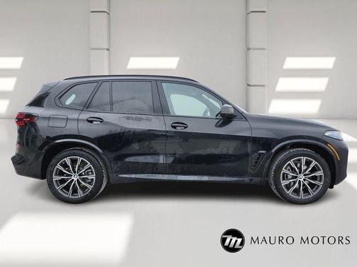 Black 2026 BMW X5 xDrive40i