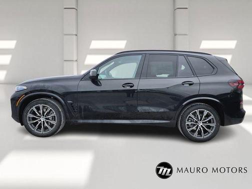 Black 2026 BMW X5 xDrive40i