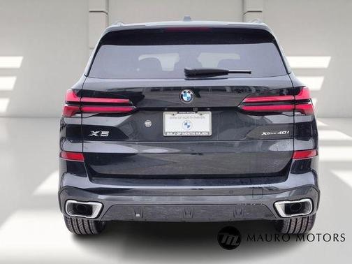Black 2026 BMW X5 xDrive40i