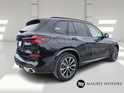 Black 2026 BMW X5 xDrive40i