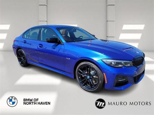 2022 BMW 330e Base