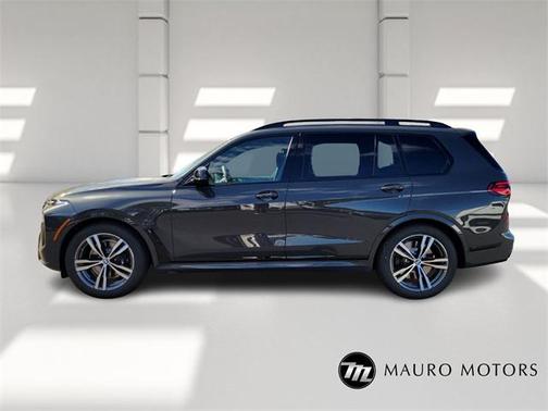 2026 BMW X7 M60i