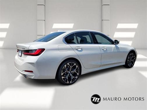 2025 BMW 330 i xDrive